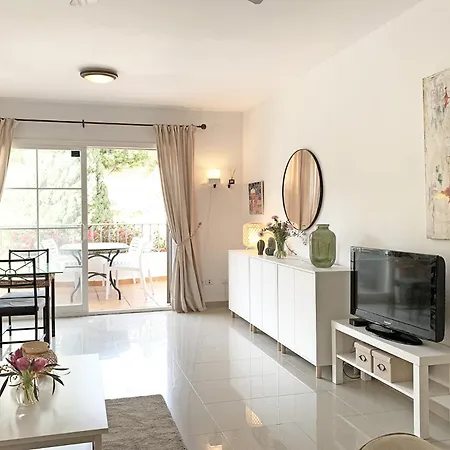 Canarias 6 * Нерха
